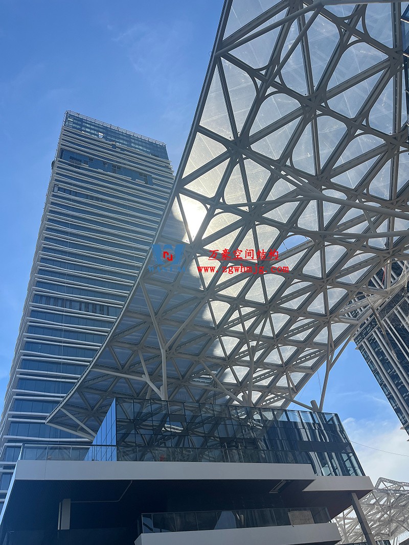 縱使烈日炎炎，腳步從未止歇！海南這個(gè)ETFE氣枕膜項(xiàng)目施工進(jìn)度有最新消息