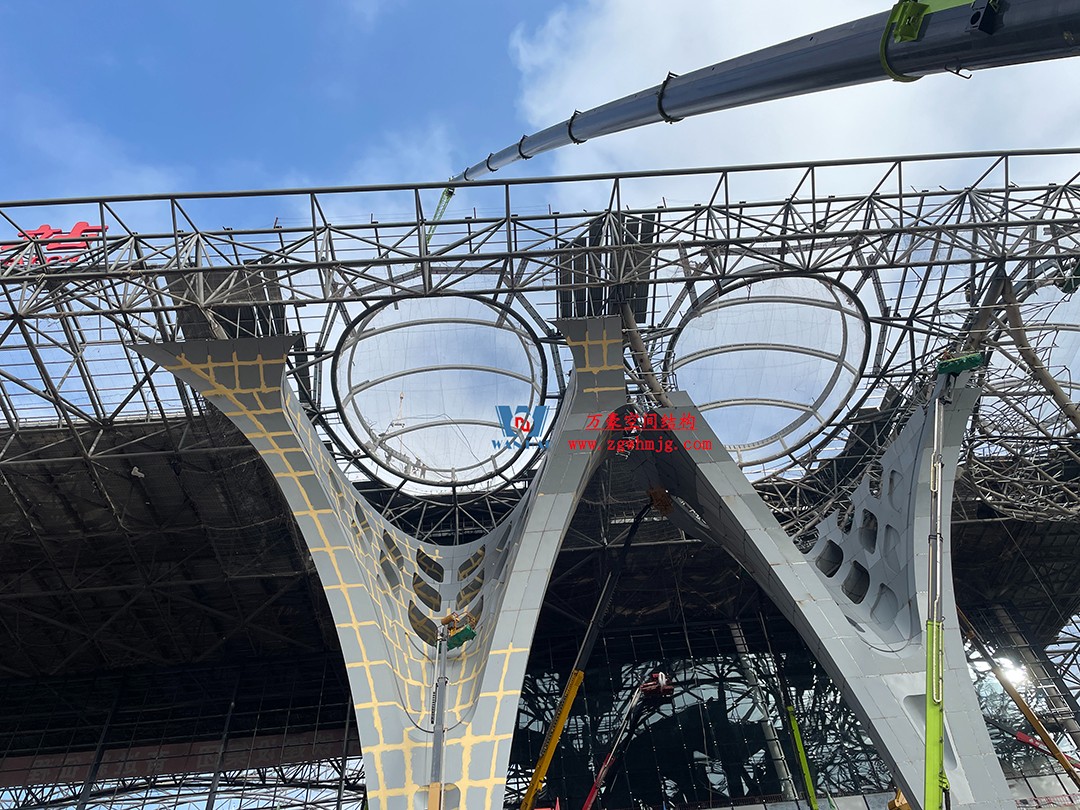 重慶東站站房正在加速建設(shè)，全力繪就項目新篇章