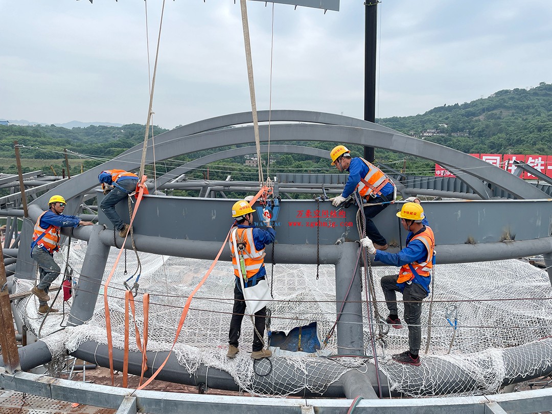 重慶東站站房正在加速建設(shè)，全力繪就項目新篇章