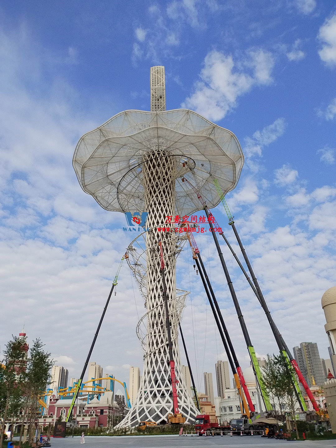 ETFE膜結(jié)構(gòu)地標(biāo)塔—以愛(ài)之名，點(diǎn)亮絲路歡樂(lè)世界