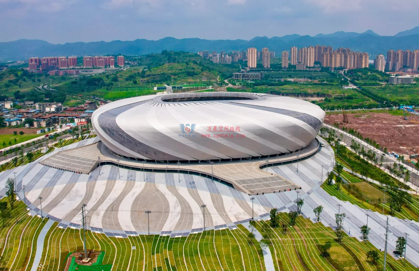 超震撼！重慶龍興足球場(chǎng)嗨聲響徹云霄