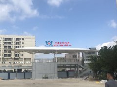 PTFE膜結(jié)構(gòu)建筑材料由什么組成？PTFE膜結(jié)構(gòu)材料有哪些特性？