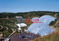 ETFE膜結(jié)構(gòu)建筑有什么特點(diǎn)？世界著名ETFE膜結(jié)構(gòu)建筑有哪些？