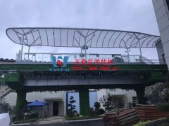 雨棚遮陽棚為什么選膜結(jié)構(gòu)？膜結(jié)構(gòu)雨棚遮陽棚有哪些優(yōu)勢？